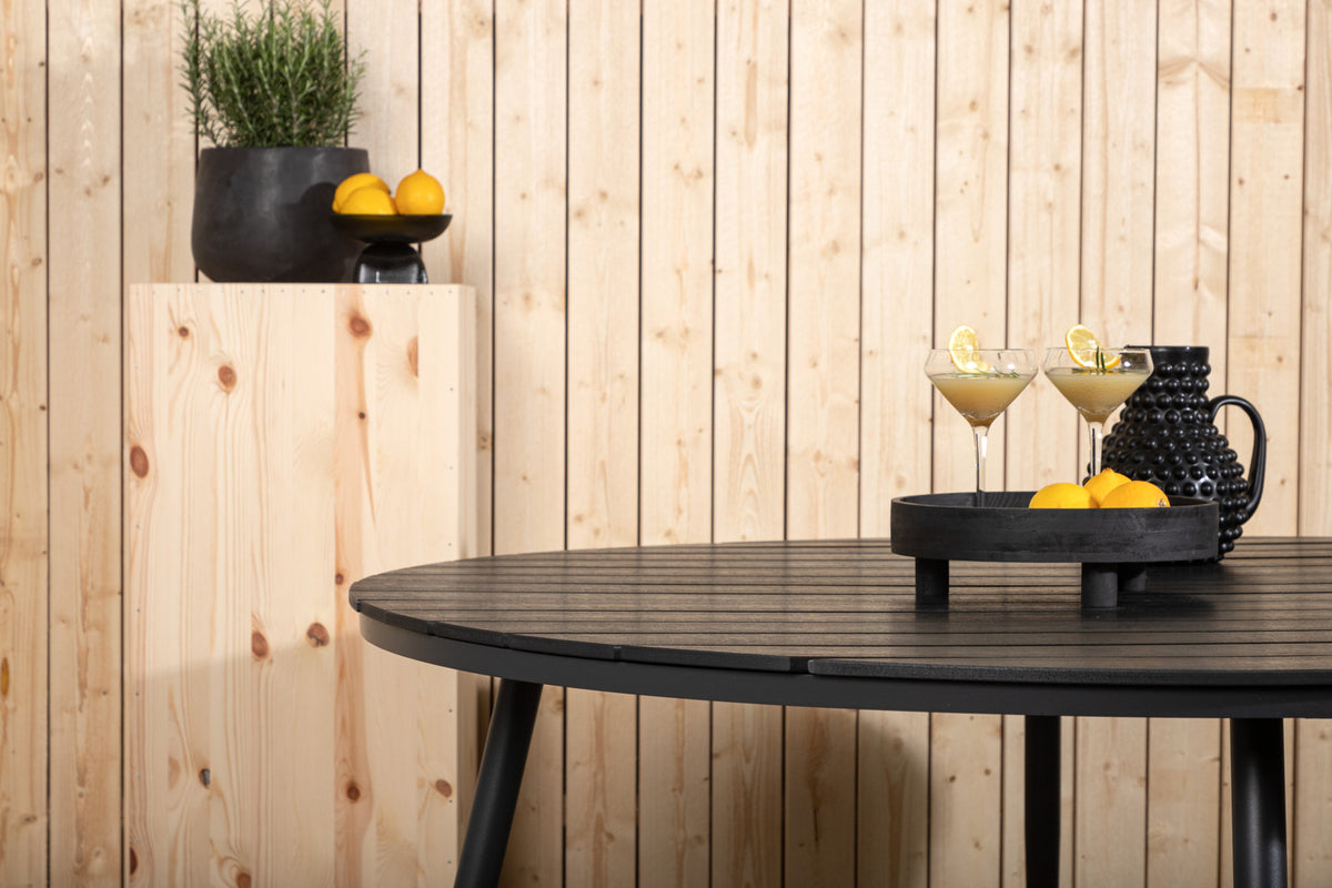 Break Around Dining Table