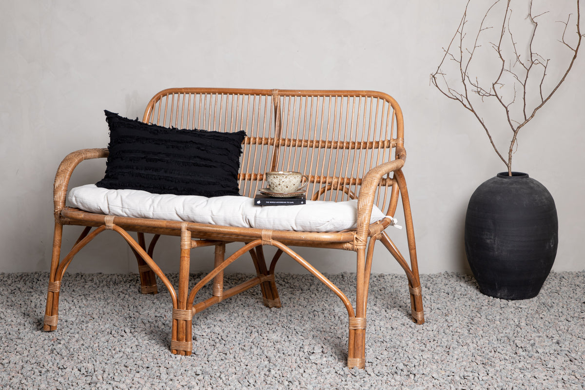 Nella 2-seater Outdoor Sofa