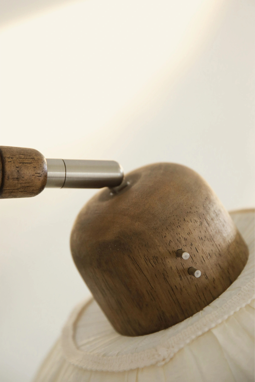 ESSET Golvlampa Brun/vit