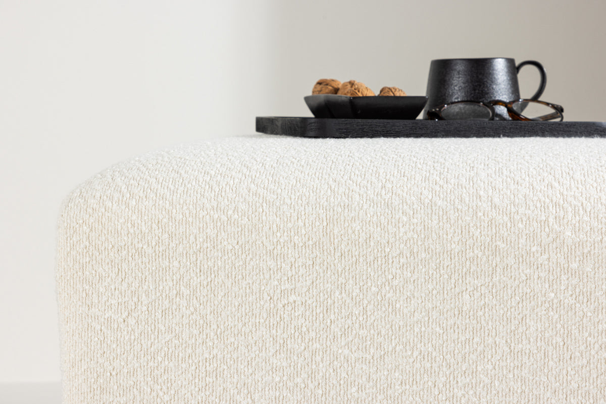 Forhåndsbestilling af Ivy Ottoman