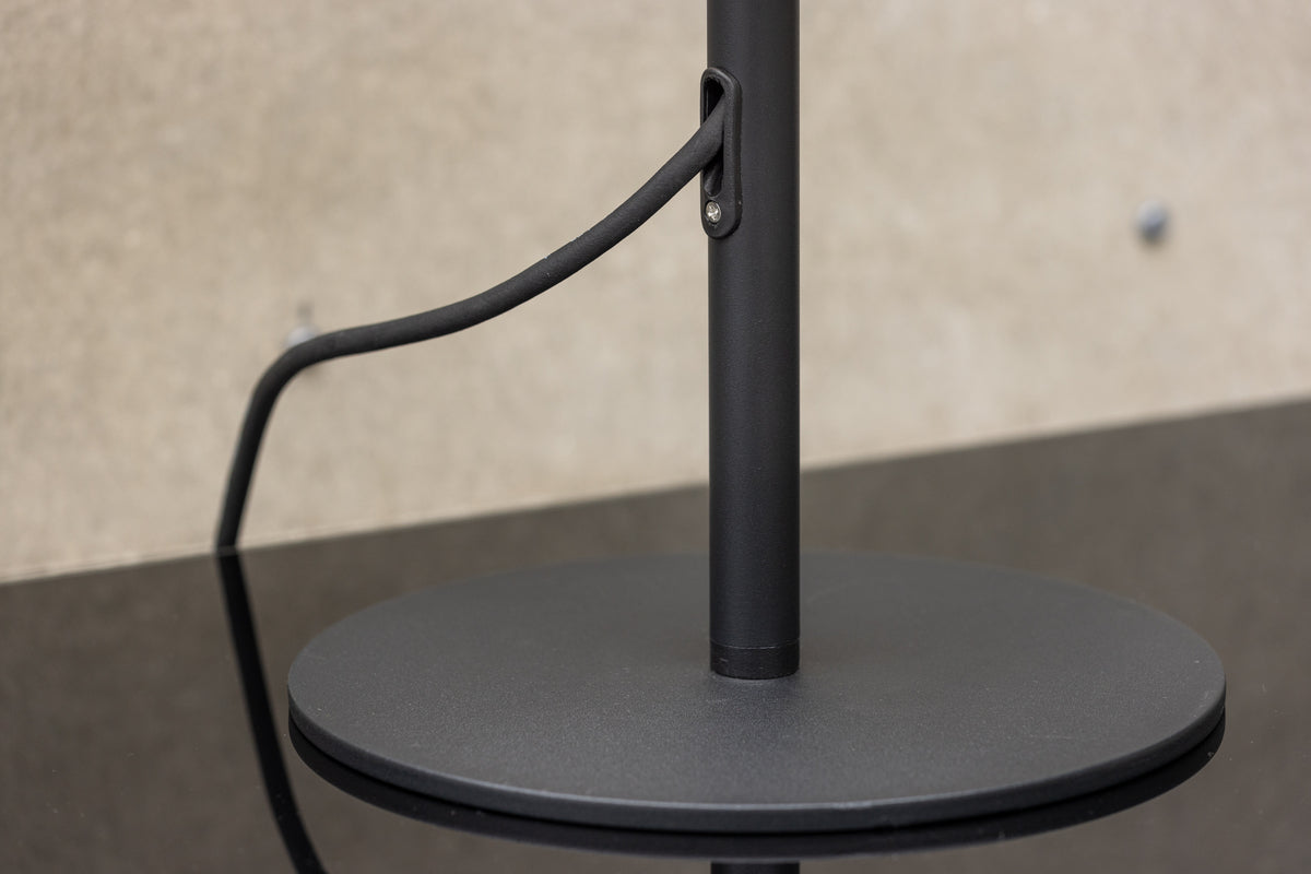 Moris pöytävalaisin Ø28 Musta