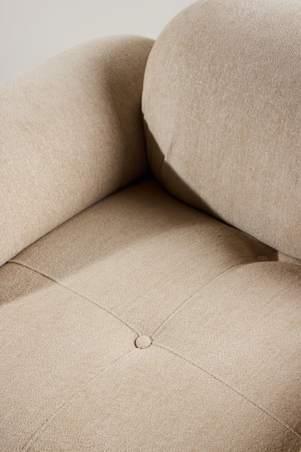 Mika Loungefåtölj Beige