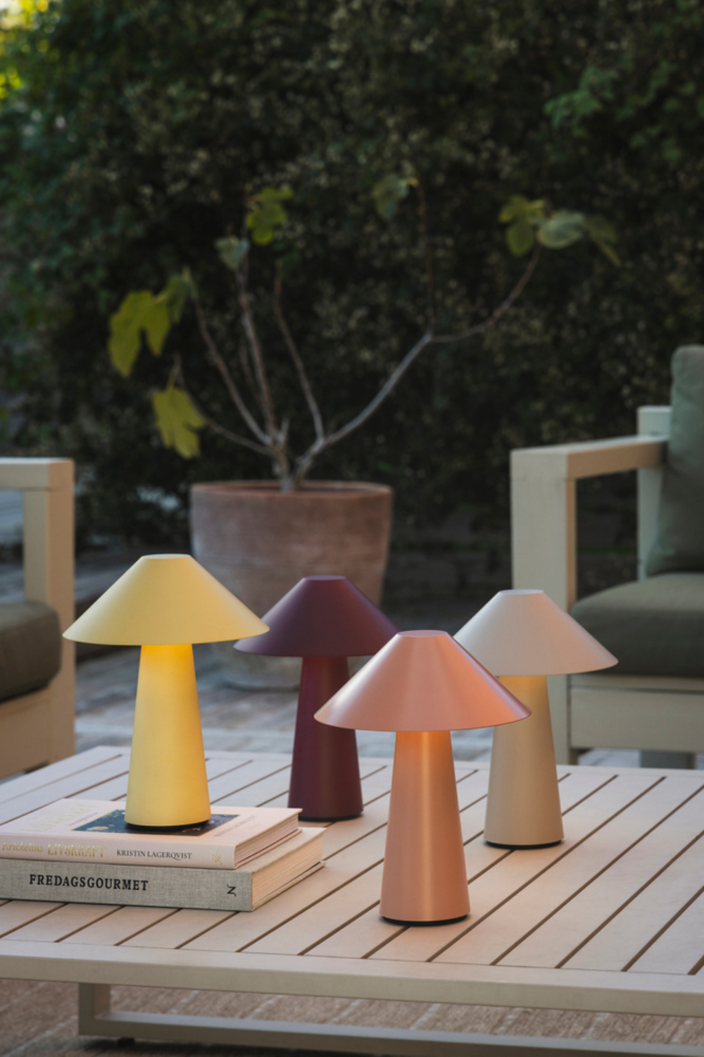 Portabel bordslampa Cannes IP44 Burgundy