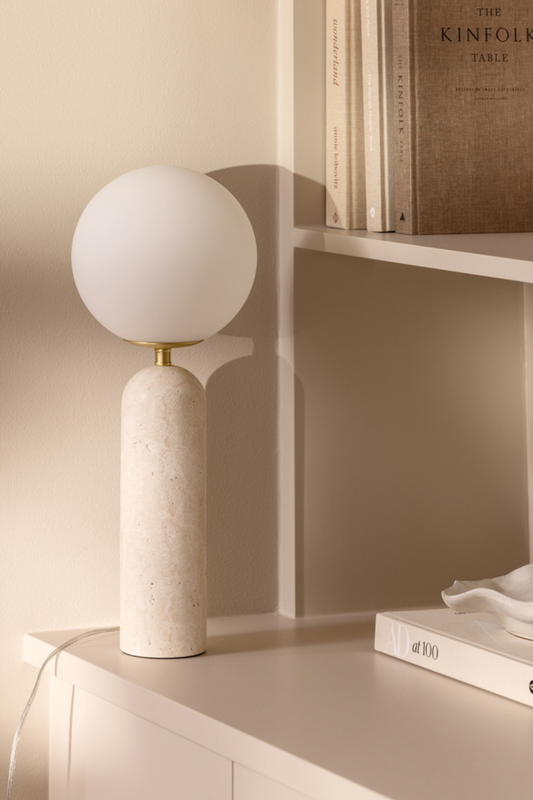 Förhandsboka Torrano Bordslampa Beige