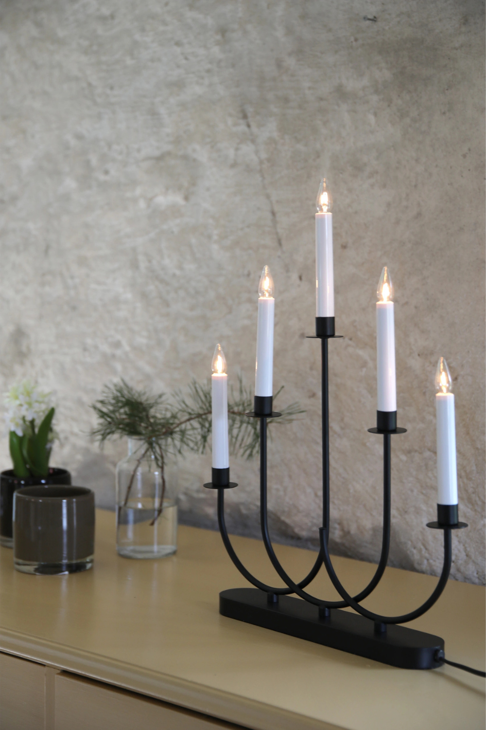 Soro Adventsljusstake Svart