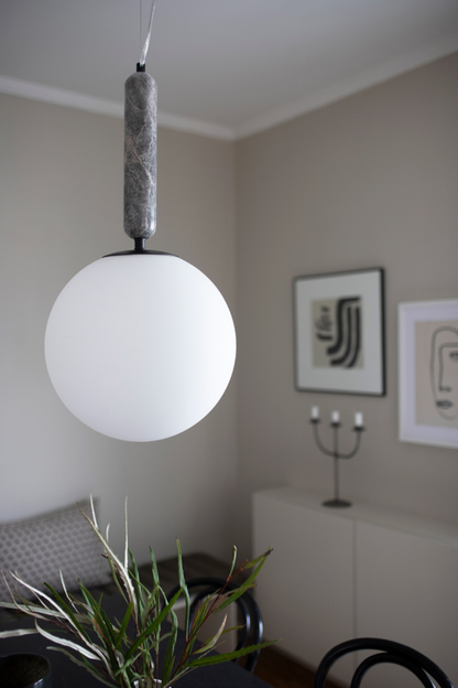 Förhandsboka Torrano Pendellampa Grå 30 cm