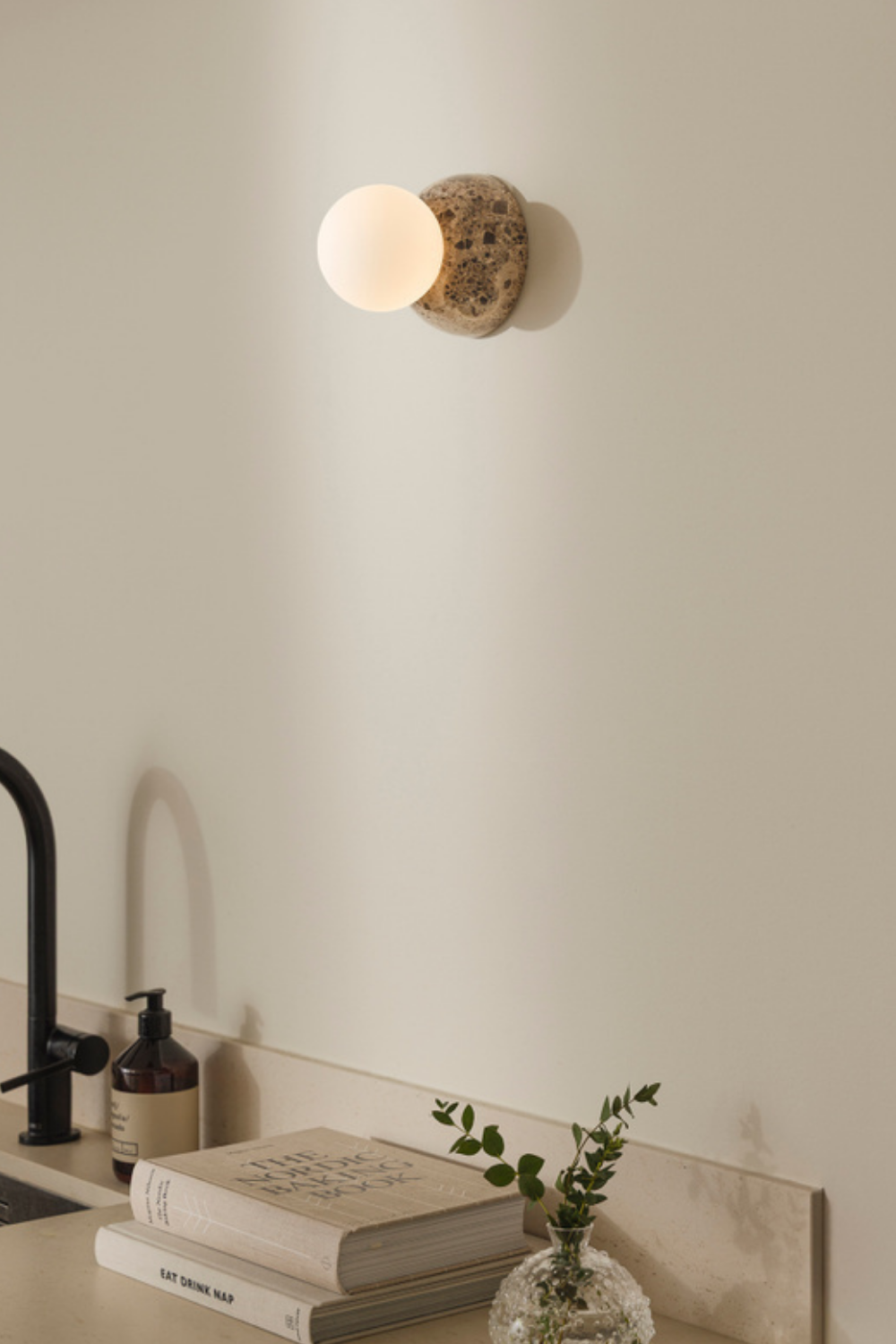 Förhandsboka Torrano Vägglampa /Taklampa Brun 13cm