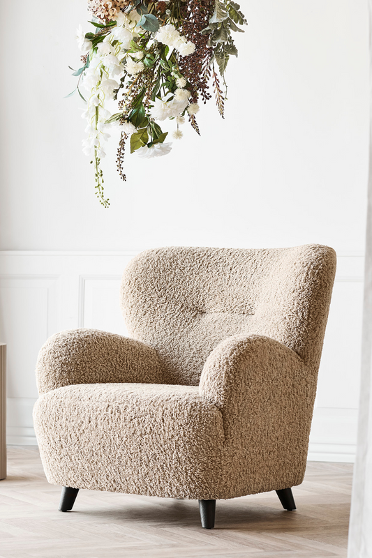 Lunaro Lounge Chair