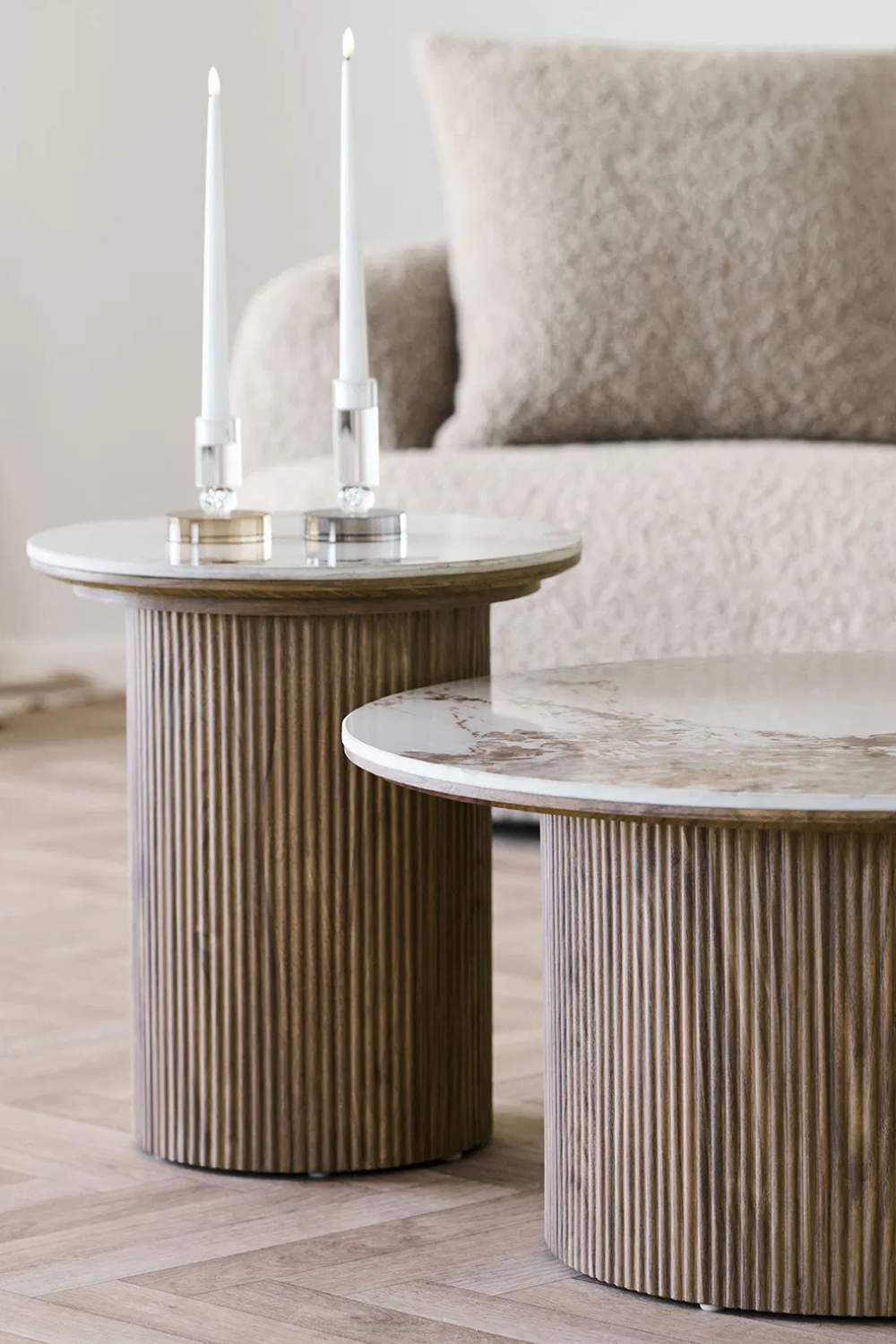 Förhandsboka Athens Sidobord