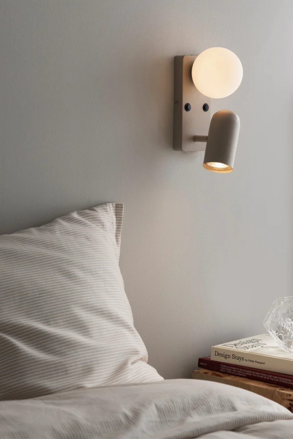 Vägglampa Doppio Beige
