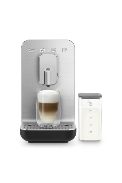 Helautomatisk espressomaskin Svart milk option