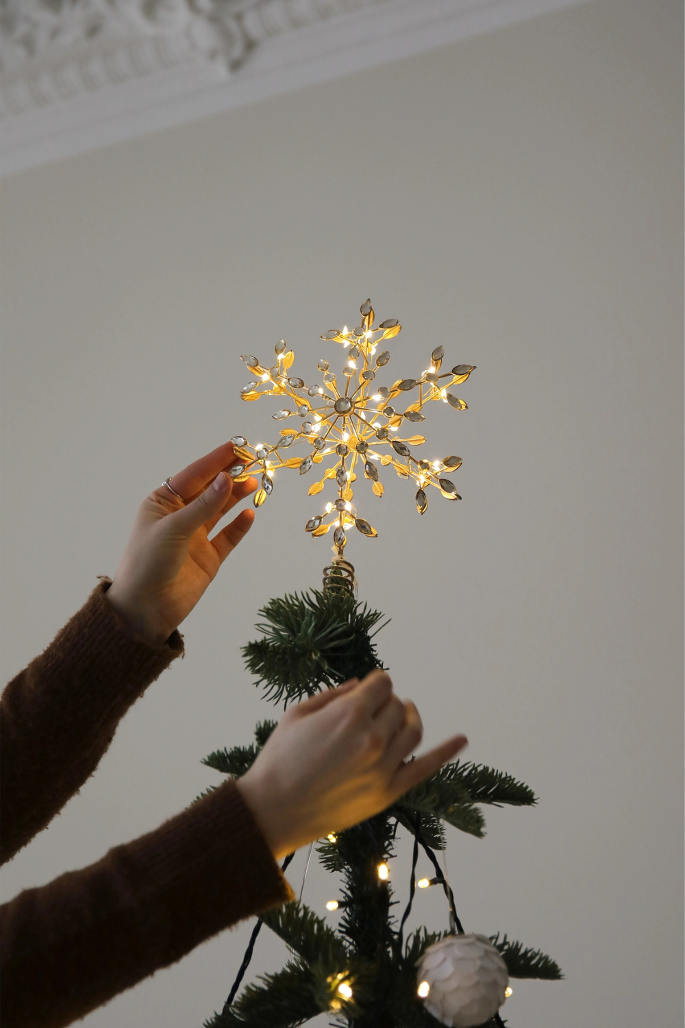 GLINA Top Star Decoration Brass