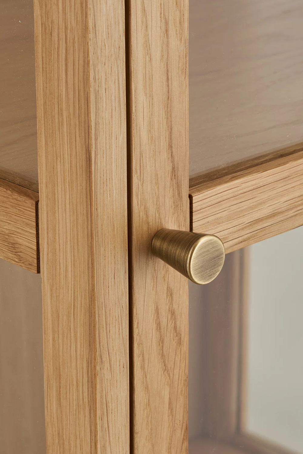 Zamora Vitrinskåp 47x180 cm