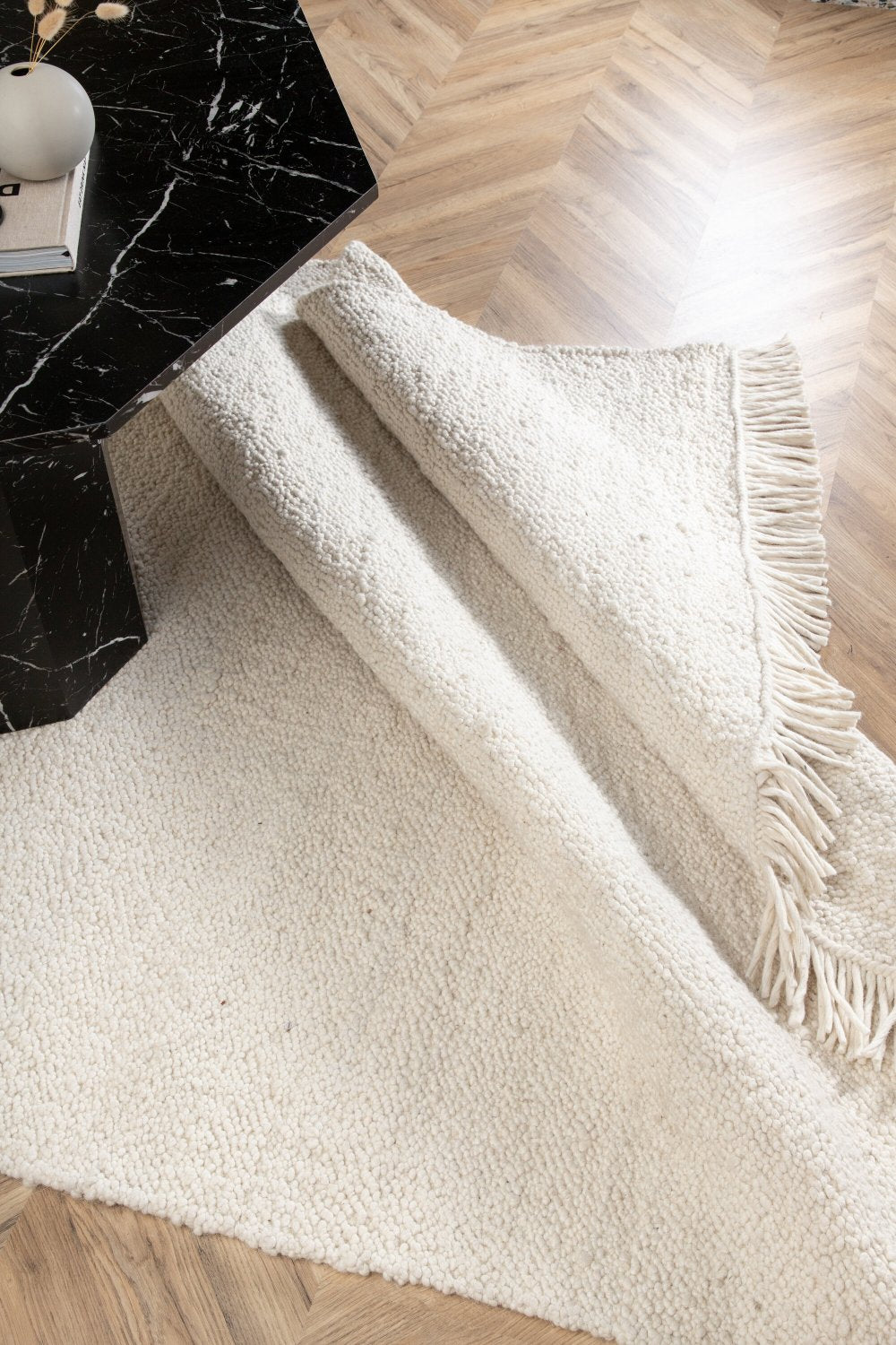 Betina Carpet 300 x 200cm