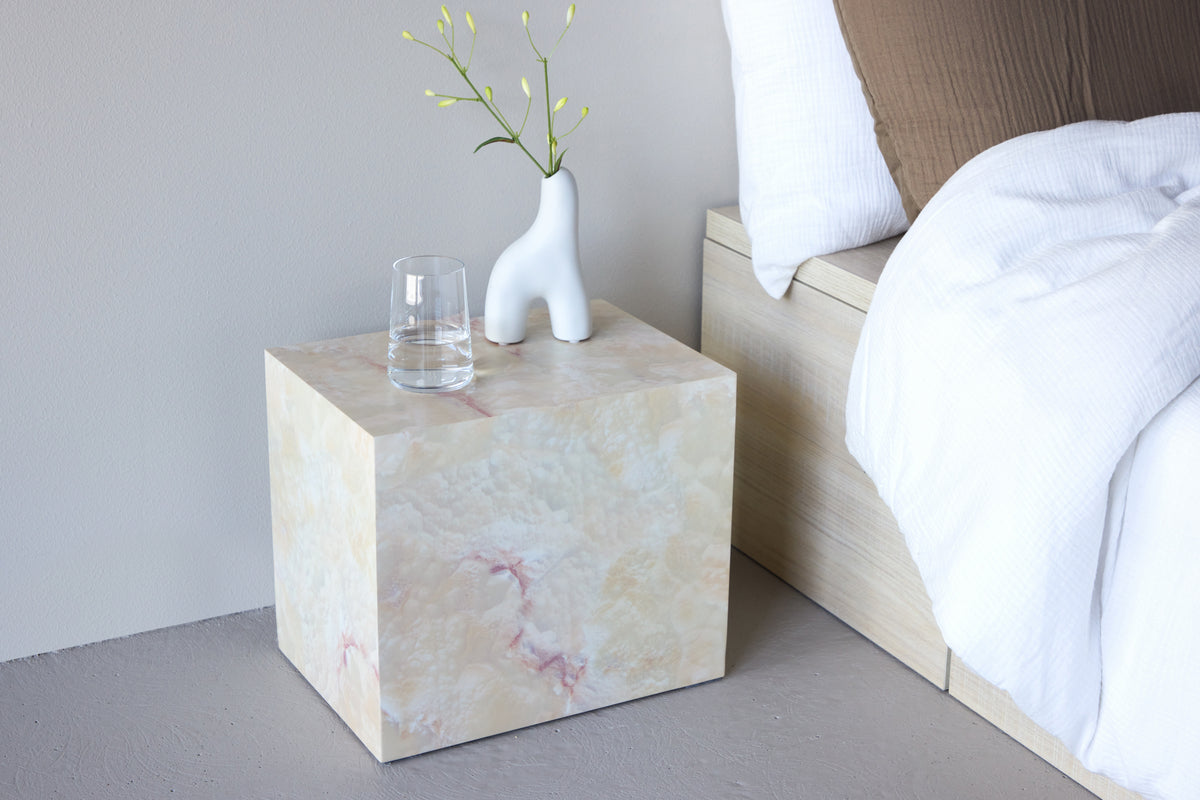 York Sidobord 35 x 25 Beige