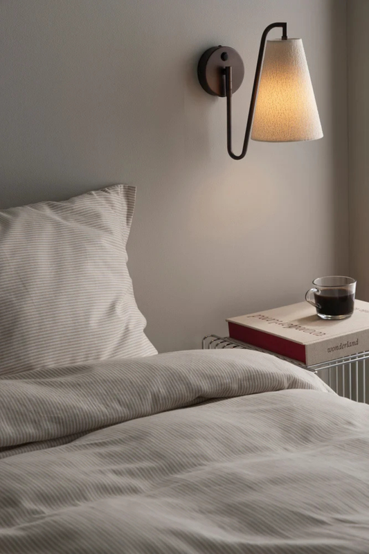 Vägglampa Lou Brons