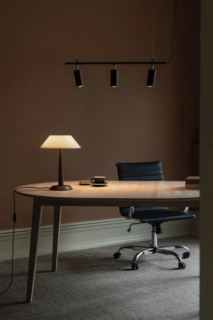 Bordslampa Ligna 29 Brunbetsad ek/bronze