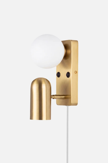 Vägglampa Doppio Borstad mässing