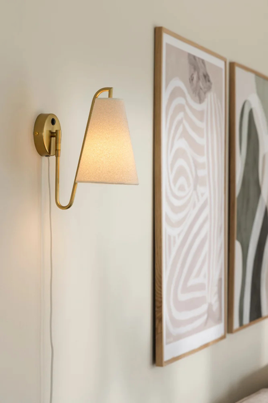 Vägglampa Lou Mässing