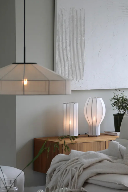 Hikari Bordslampa Vit