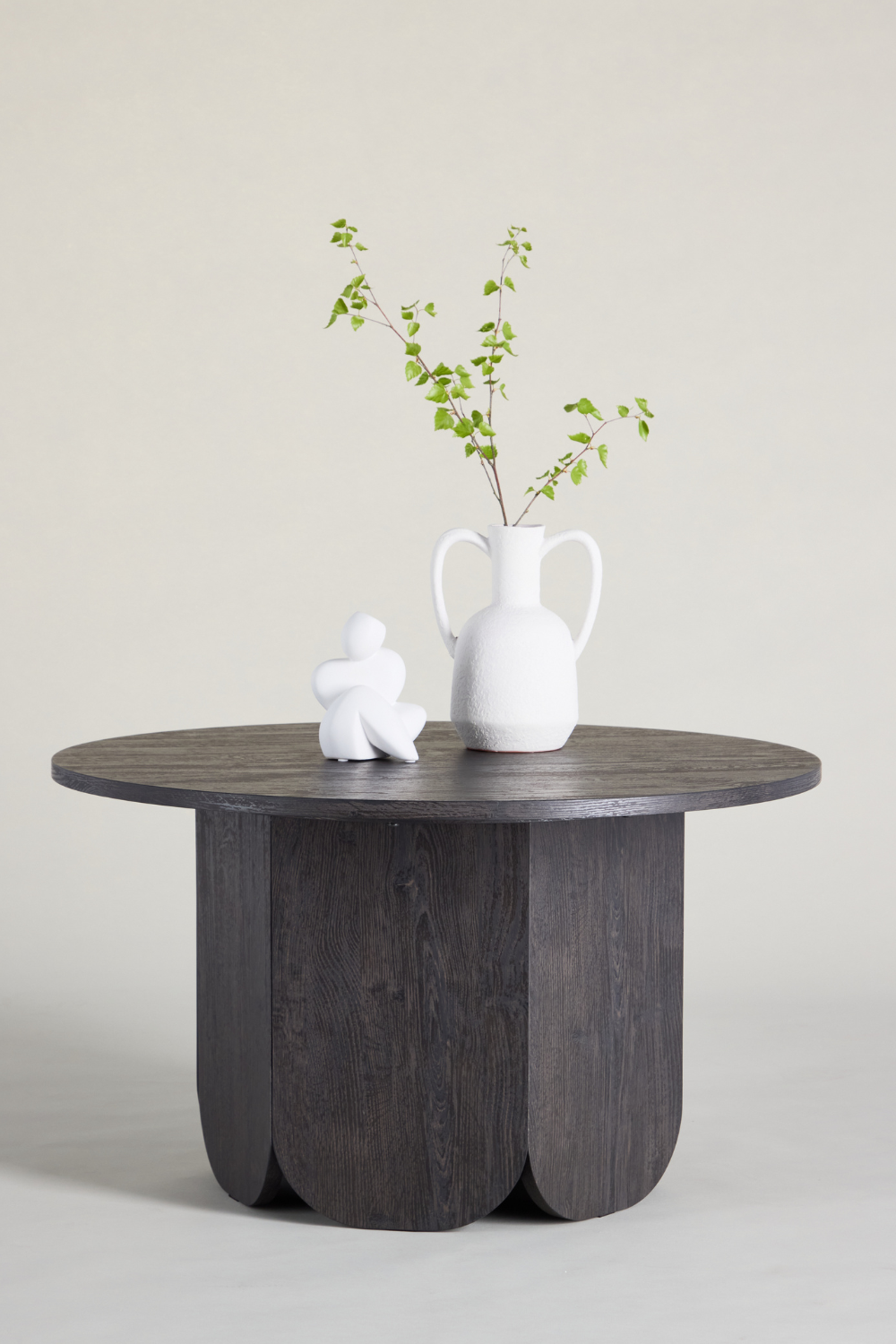 Förhandsboka Tekla Soffbord ø80x45 cm - MDF med Svart 3D Papper