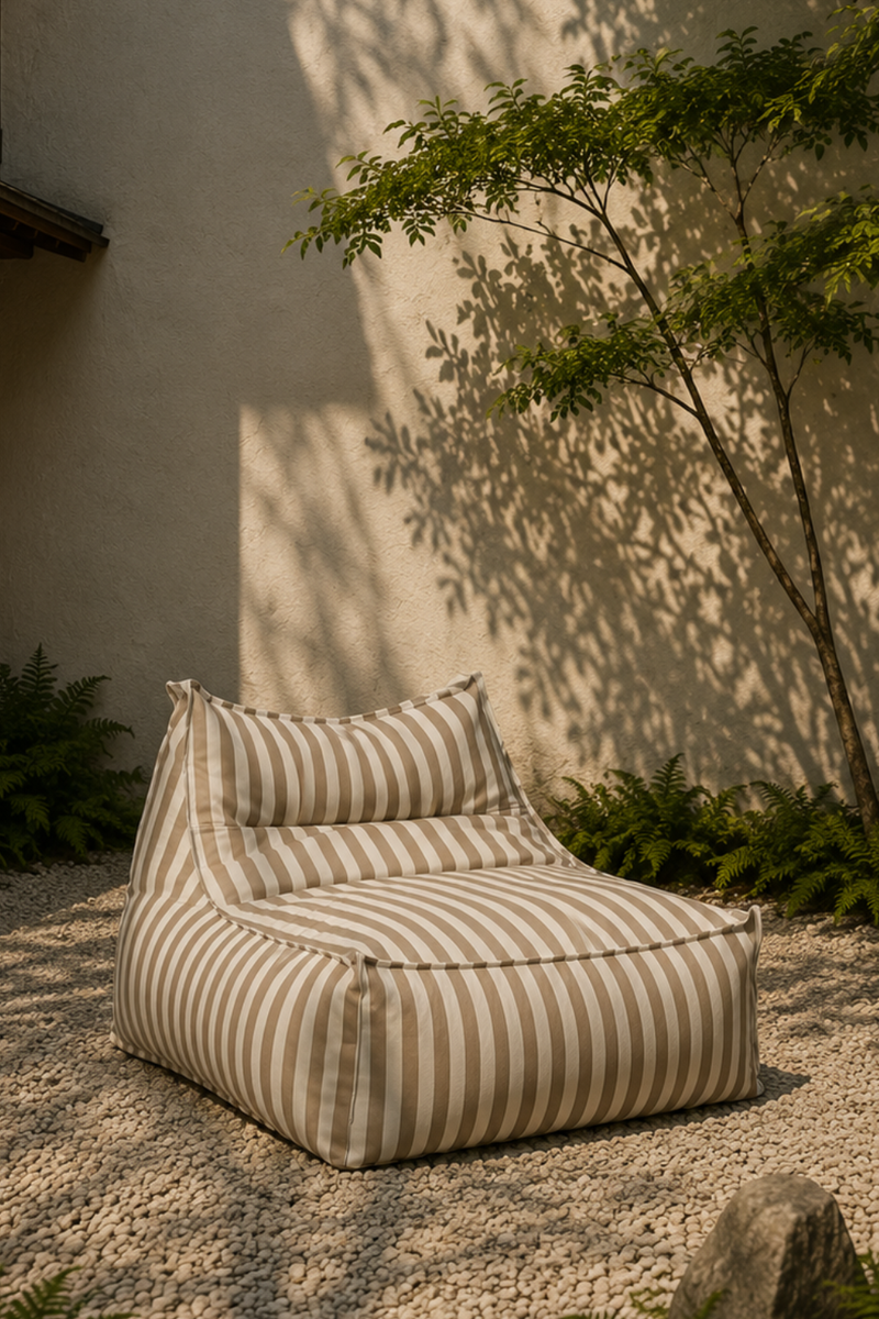 Redang Loungefåtölj Vit/Beige Randig