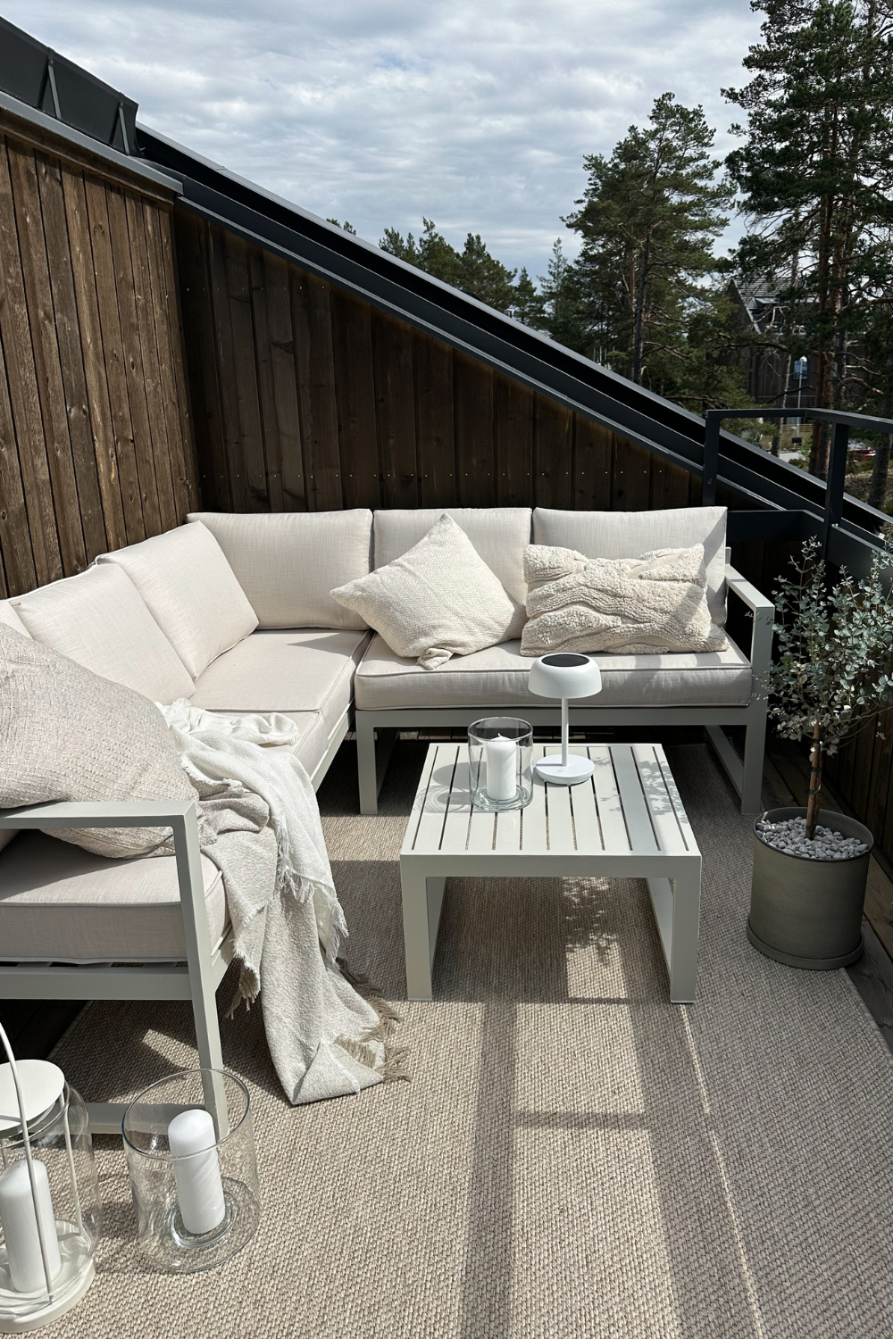 Kampanj! Salvador Hörngrupp Beige