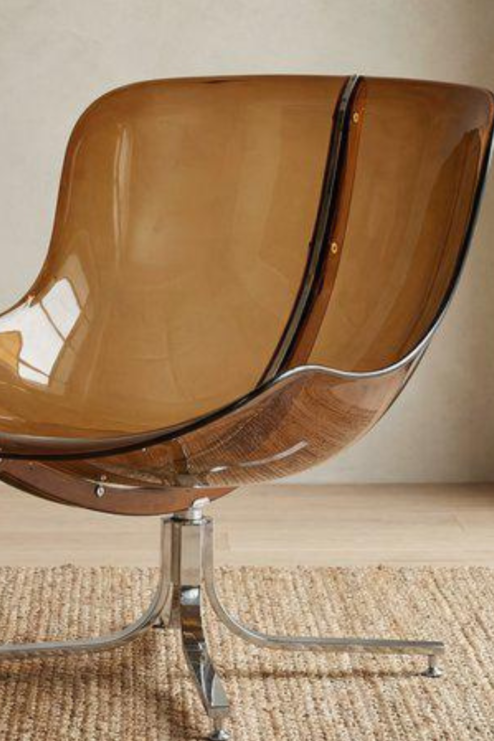 Förhandsboka Glossy Fåtölj