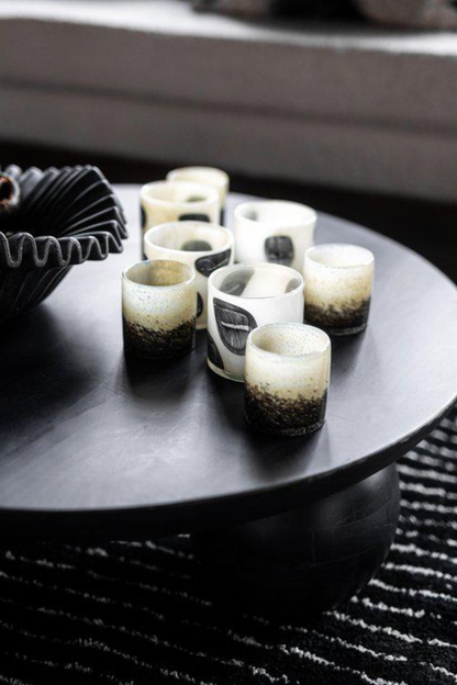 Förhandsboka Mira Soffbord