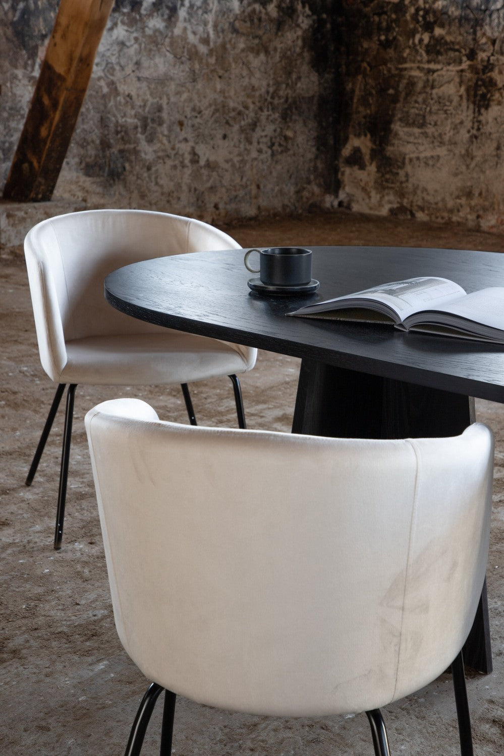 Bootcut Ovala Matbord 230 X 115 Svart