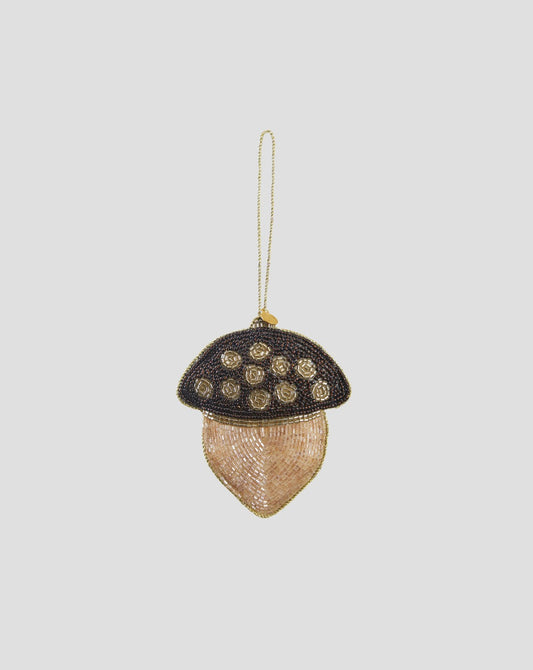 Eikel Ornament