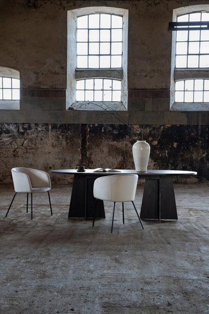 Bootcut Ovala Matbord 230 X 115 Svart