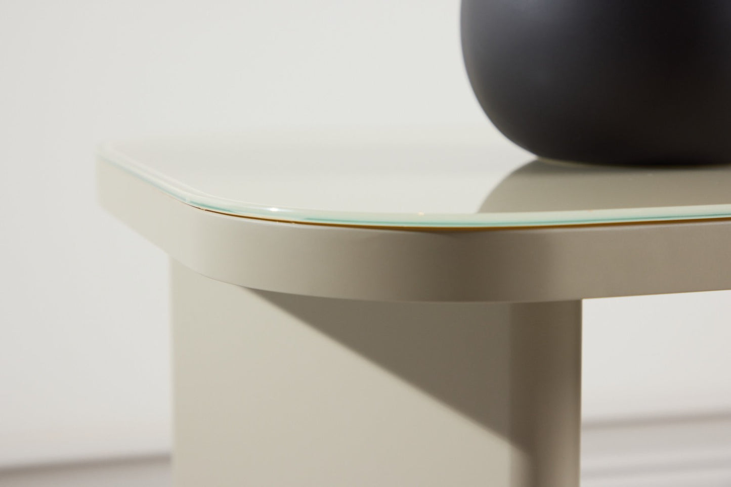 Grönvik Sidobord Beige