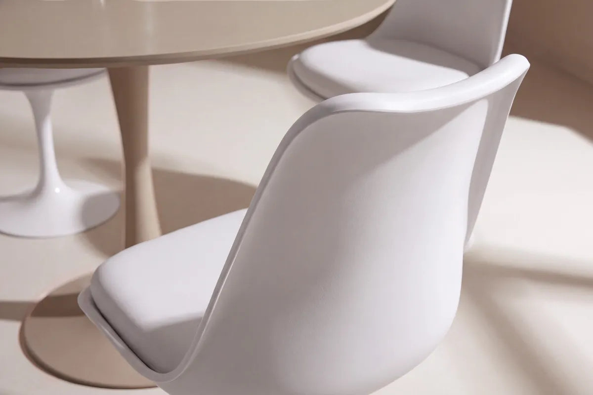 Glade & Hamden Runda Matbord ⌀100 Beige + Matstolar 2-pack White